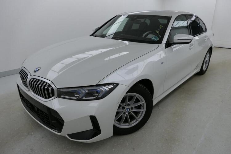 BMW 320i i M-Sport Pkt., AHK, HuD, ACC, Rckfaka., Mem. Sitze, uvm.