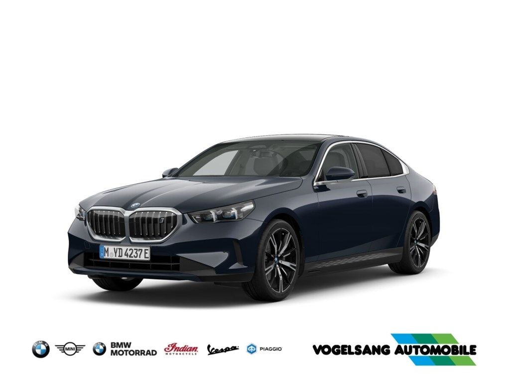 BMW i5 xDrive40 // Sofort Verfügbar // M Sportpaket Pro, Travel Paket, Innovationspaket, Comfort Paket uvm.