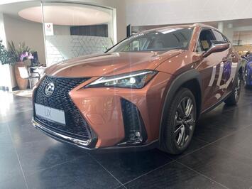 Lexus UX-300h 💥F Sport Design💥