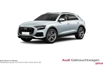 Audi Q8 45 TDI quattro tiptr. AHK PANO virt. Cock.