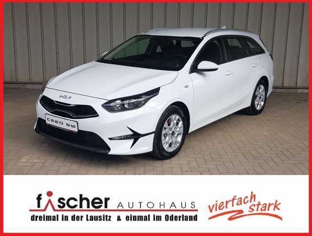 Kia Ceed SW cee'd SW / cee'd SW 1.0 T-GDI 100 OPF Vision STD (NAV)