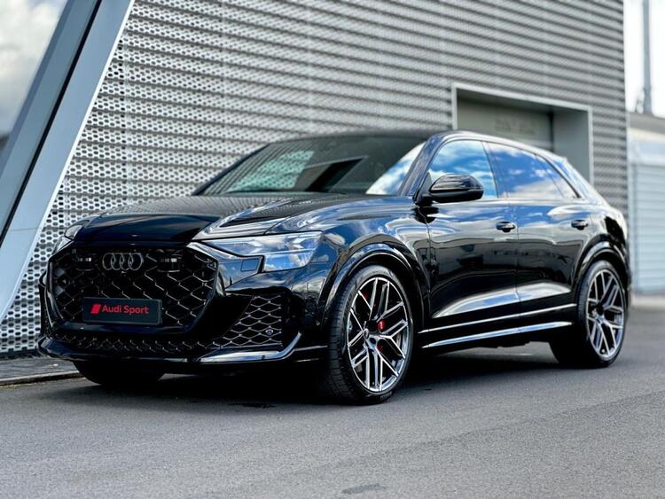 Audi RS Q8 HUP*LASER*AHK*PANO*MASSAGE*B&OADV*EROBERUNG