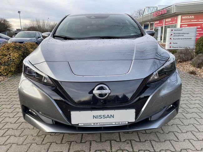 Nissan Leaf Leaf Tekna-OP 40kWh LED 360 BFS LM VL BL - Bild 1