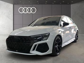 Audi RS3 Sportback S tronic SOFORT VERFÜGBAR