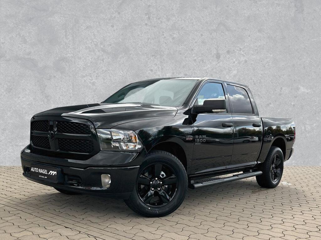 Dodge Ram 1500 V8 Hemi Classic Black*20"*4WD*Alpine*