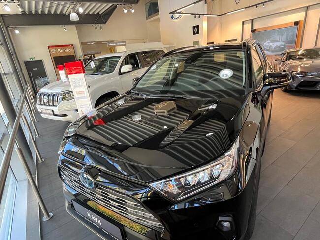 Toyota RAV4 ❗️❗️ sofort verfügbar❗️❗️ 5-Türer Team D 2.5l Hybrid Automatikgetriebe CVT (4x2) - Bild 1