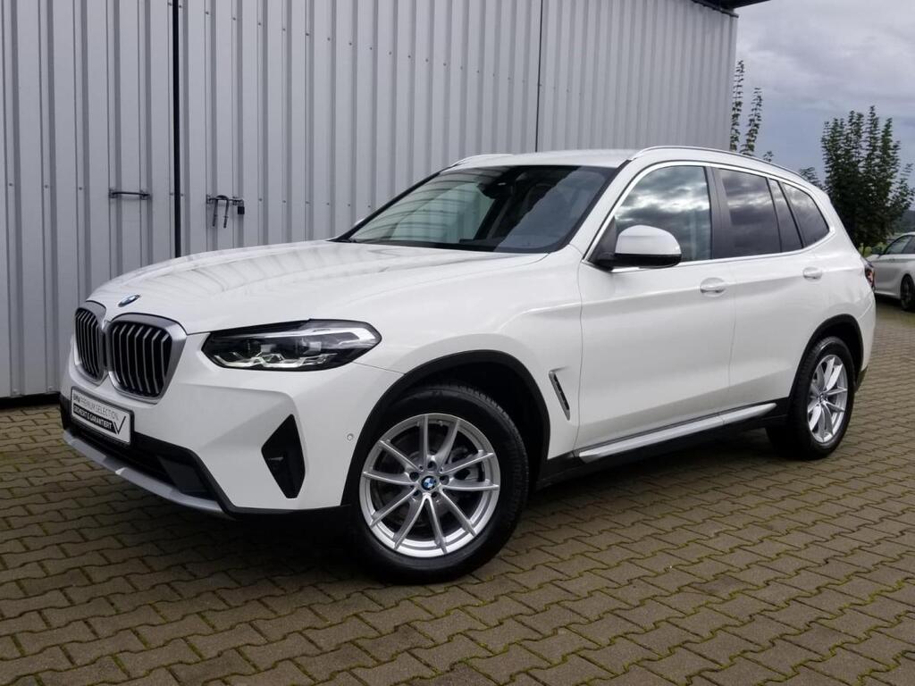 BMW X3 xDrive20i AHK HiFi DAB LED RFK Parkassistent