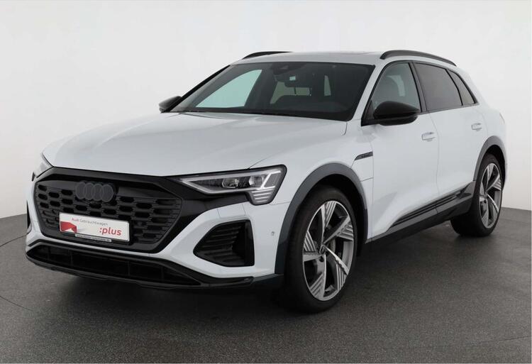 Audi Q8 e-tron S line 50 quattro