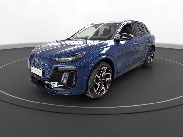 Audi SQ6 e-tron edition one blue Pano Matrix LM 21