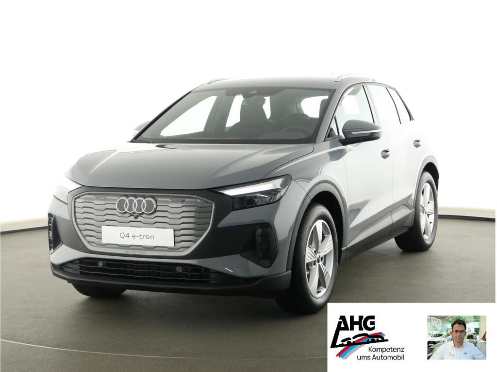 Audi Q4 e-tron "Beim Leasing des Audi Q4, bekommen Sie eine ELLI Wallbox geschenkt."