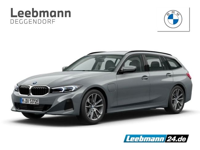 BMW 330e e Touring AHK/Innovationspaket/AdaptLED/ACC - Bild 1