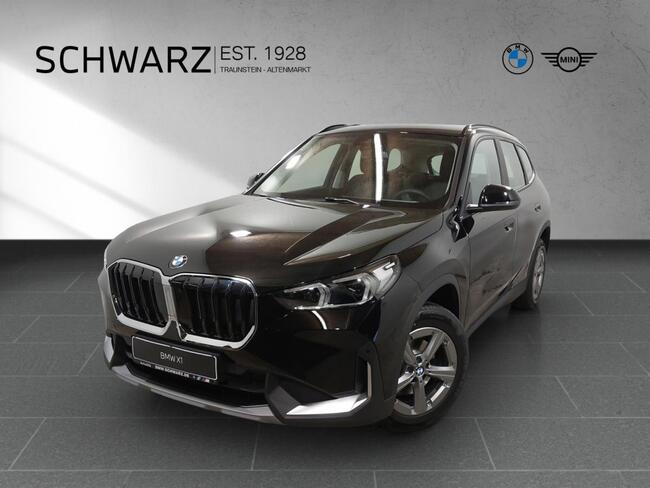 BMW X1 sDrive18i AHK Premiumpaket - Bild 1