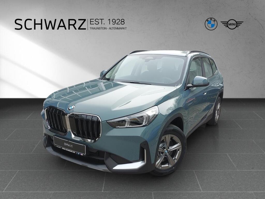 BMW X1 sDrive20i Premium AHK ACC AdapLED