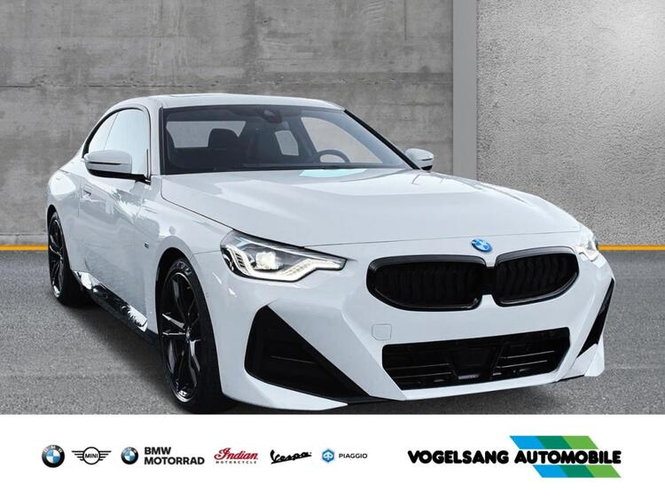 BMW 220i Coupe (G42)