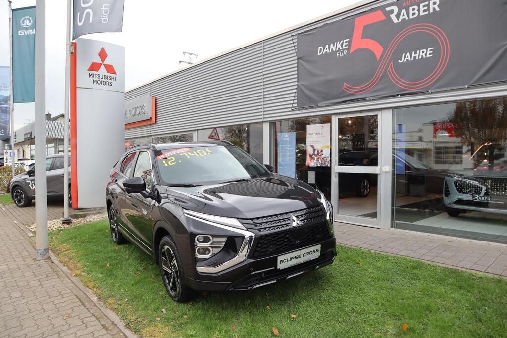 Mitsubishi Eclipse Cross Plus Select Hybrid 4WD