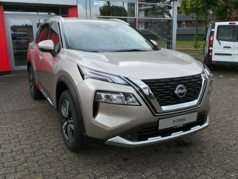 Nissan X-Trail 1.5 VC-T MHEV TEKNA 4X2 NAVI TEMP 360° KLIMA